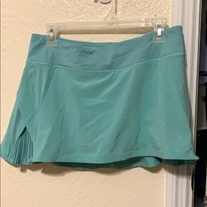 Lululemon Play Off the Pleats Skirt Mint